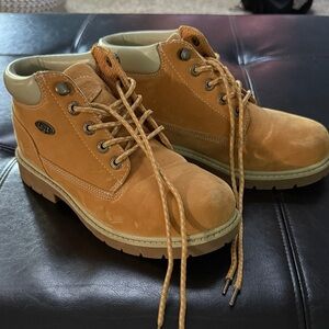Lugz Classic Tan Lace-Up Boots